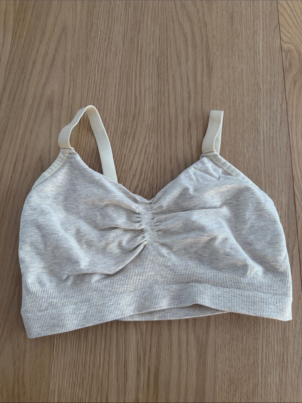 Kindred bravely size small busty pumping bra Biege